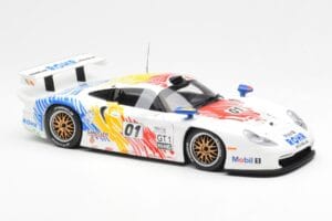 Porsche 911 GT1 #1 A. McNish / R. Sullivan / U. Alzen Rohr Motorsport Daytona 24 Hours 1998 UT Models 1:18 39611 メタル - 画像 4/6