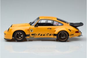 Porsche 911 RSR 3.0 Hommage Yamanouchi San GT Spirit 1:18 GT394 レジン - 画像 3/6