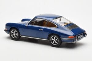 Porsche 911 S 901 ブルー Norev 1:18 187647 メタル - 画像 5/6