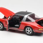 Porsche 911 Targa S レッド Schuco 1:18 - image 6 of 9