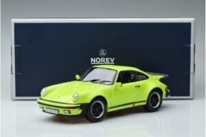 Porsche 911 930 Turbo 3.0 ライトグリーン Norev 1:18 187666 メタル - 画像 7/7