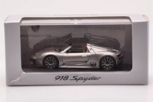 Porsche 918 Spyder グレーメタリック Minichamps 1:43 WAP0201910B メタル - 画像 4/4