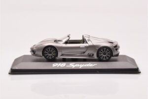 Porsche 918 Spyder グレーメタリック Minichamps 1:43