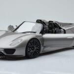 Porsche 918 Spyder プロトタイプ グレーメタリック Minichamps 1:18 - image 2 of 7