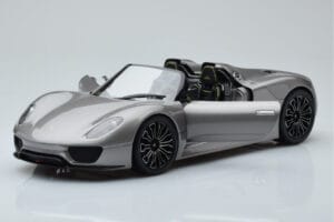 Porsche 918 Spyder プロトタイプ グレーメタリック Minichamps 1:18 110060030 メタル - 画像 2/7