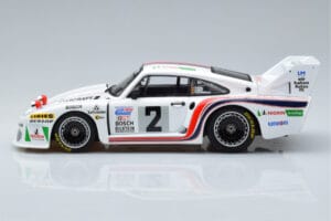 Porsche 935J #2 Liqui Moly R. Stommelen / R. Joest / V. Merl 24 Hours of Daytona Winner 1980 MCG 1:18 MCG18803R メタル - 画像 3/6