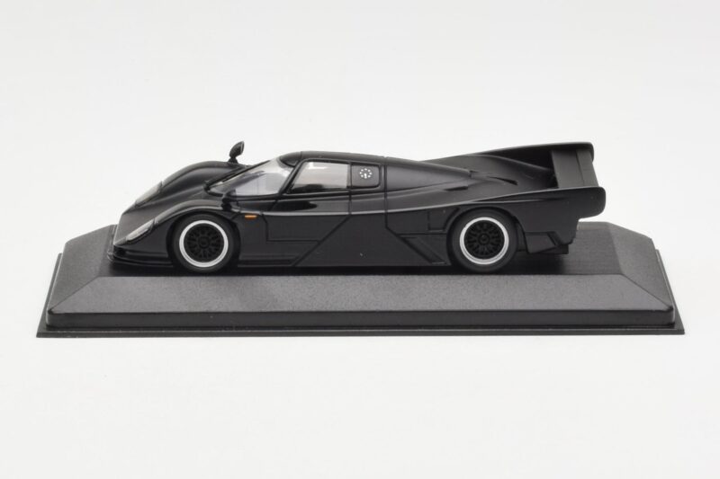 Porsche 962 Dauer Street ブラックマット Minichamps 1:43