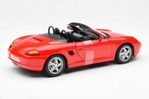 Porsche Boxster 986 レッド UT Models 1:18 180065830 メタル - 画像 2/6