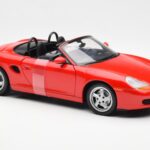 Porsche Boxster 986 レッド UT Models 1:18 - image 4 of 6