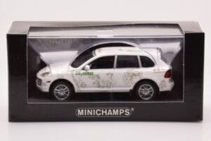 Porsche Cayenne Concept Schaeffler Gruppe Automotive Minichamps 1:43 PORSCHE-264306 メタル - 画像 4/4