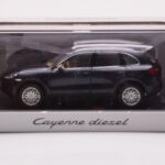 Porsche Cayenne 9PA Diesel ダークブルー Minichamps 1:43 - image 4 of 4