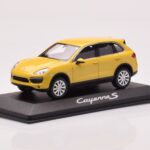 Porsche Cayenne 92A サンドイエロー Minichamps 1:43 - image 2 of 4