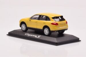 Porsche Cayenne 92A サンドイエロー Minichamps 1:43 WAP0200060B メタル - 画像 3/4