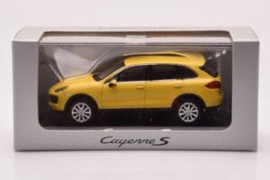 Porsche Cayenne 92A サンドイエロー Minichamps 1:43 WAP0200060B メタル - 画像 4/4