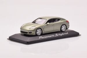 Porsche Panamera 970 S Hybrid Critall グリーン Minichamps 1:43 WAP0205010A メタル - 画像 2/4