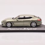 Porsche Panamera 970 S Hybrid Critall グリーン Minichamps 1:43