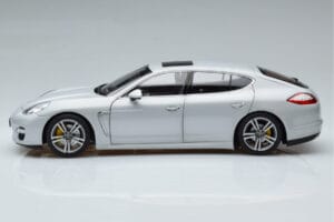 Porsche Panamera 970 Turbo シルバー Norev 1:18 187609 メタル - 画像 4/7