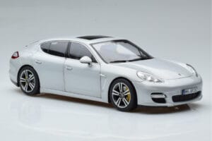 Porsche Panamera 970 Turbo シルバー Norev 1:18 187609 メタル - 画像 5/7