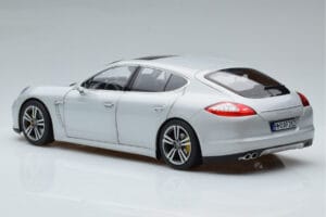 Porsche Panamera 970 Turbo シルバー Norev 1:18 187609 メタル - 画像 6/7