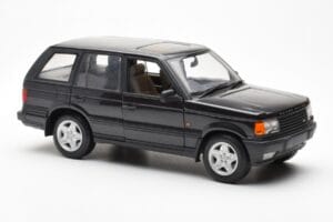 Range Rover P38 4.6 HSE ブラック メタリック AUTOart 1:18 70017 メタル - 画像 7/9