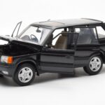 Range Rover P38 4.6 HSE ブラック メタリック AUTOart 1:18 - image 9 of 9