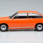 Renault 15 TL オレンジ Norev 1:18 - image 3 of 6