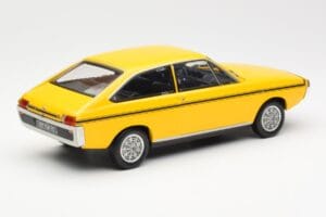 Renault 15 TL イエロー ブラック Norev 1:18 185351 メタル - 画像 2/6