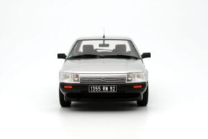 Renault 25 Phase 1 V6 Injection シルバー Otto 1:18 OT1070 レジン - 画像 4/5