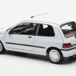 Renault Clio 16S ホワイト Norev 1:18 - image 7 of 8