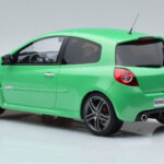 Renault Clio 3 RS グリーン Otto 1:18 - image 5 of 6
