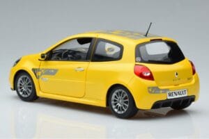 Renault Clio RS Mk3 F1 Team Norev 1:18 185236 メタル - 画像 6/7