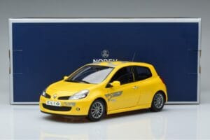Renault Clio RS Mk3 F1 Team Norev 1:18 185236 メタル - 画像 7/7