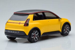 Renault E-Tech Electric Prototype イエロー Otto 1:18 OT406 レジン - 画像 2/6