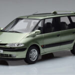Renault Espace 3 グリーン Otto 1:18