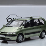 Renault Espace 3 グリーン Otto 1:18 - image 6 of 6