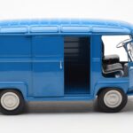 Renault Estafette Saviem ブルー Norev 1:18 - image 5 of 11