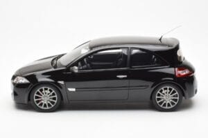 Renault Megane 2 RS Phase 2 ブラック Otto 1:18 OT1054 レジン - 画像 3/6