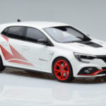 Renault Megane RS Trophy-R Mk4 ホワイト Norev 1:18 - image 4 of 6