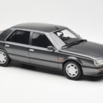 Renault 25 V6 Injection Phase 1 グレー Otto 1:18 - image 4 of 6