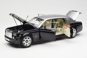Rolls-Royce Phantom VII EWB ブラック＆シルバー Kyosho 1:18 08841BKS メタル - 画像 2/8