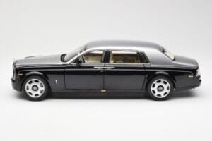 Rolls-Royce Phantom VII EWB ブラック＆シルバー Kyosho 1:18 08841BKS メタル - 画像 4/8