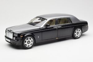 Rolls-Royce Phantom VII EWB ブラック＆シルバー Kyosho 1:18