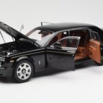 Rolls-Royce Phantom VII EWB ダイヤモンドブラック Kyosho 1:18 - image 2 of 8