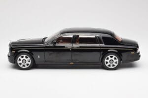 Rolls-Royce Phantom VII EWB ダイヤモンドブラック Kyosho 1:18 08841DBK2 メタル - 画像 4/8