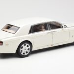 Rolls-Royce Phantom VII EWB イングリッシュホワイト Kyosho 1:18 - image 3 of 8