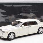 Rolls-Royce Phantom VII EWB イングリッシュホワイト Kyosho 1:18 - image 8 of 8