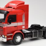 Scania 143M 470 Topline レッド MCG 1:18