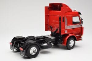 Scania 143M 470 Topline レッド MCG 1:18 MCG18142 メタル - 画像 3/8
