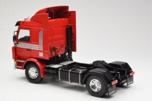 Scania 143M 470 Topline レッド MCG 1:18 MCG18142 メタル - 画像 7/8