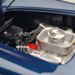Shelby Cobra 427 S/C ダークブルー Kyosho 1:18 - image 8 of 9